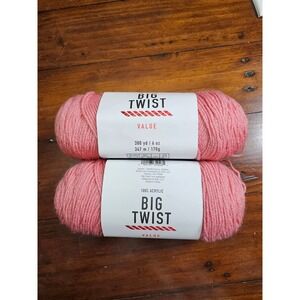Big Twist Value Yarn Cosmetic Pink 100 Percent Acrylic 380 Yards 6 oz